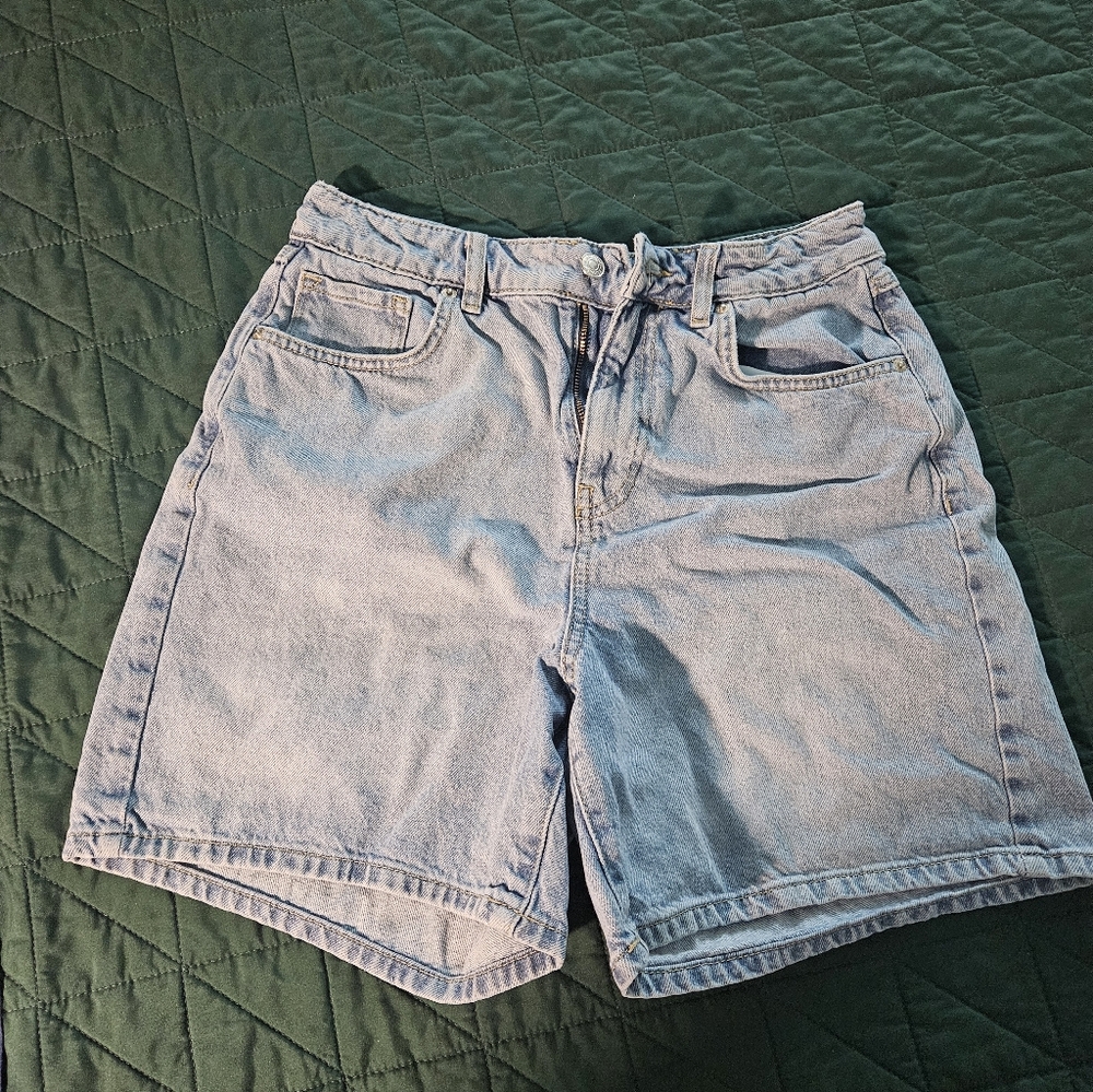Forever 21 Premium 90s Shorts